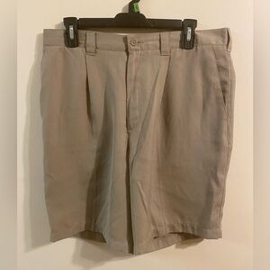 Mens Ashworth Golf Shorts Flat Front Tan Beige‎ 34” Waist 9” Inseam